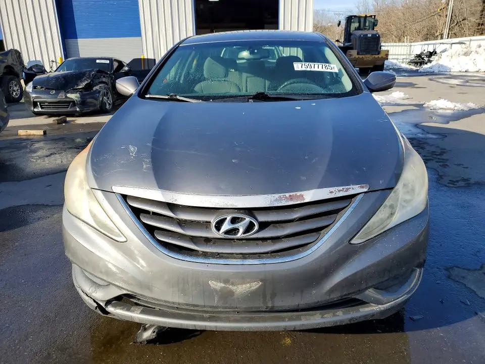2012 HYUNDAI SONATA GLS  
