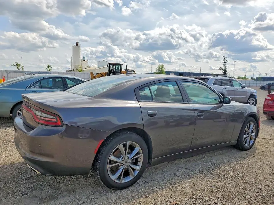 2021 DODGE CHARGER SXT  