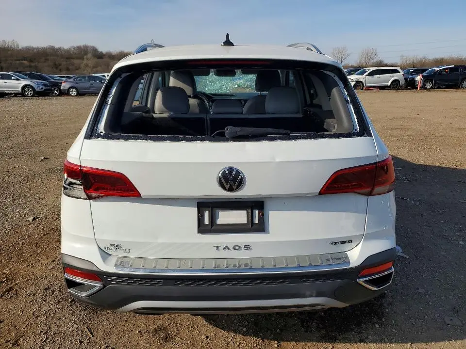 2023 VOLKSWAGEN TAOS SE  