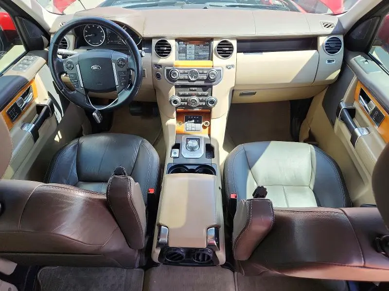 2014 LAND ROVER LR4 HSE LUXURY  