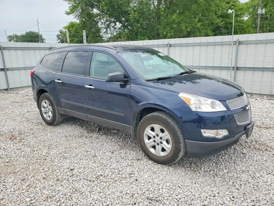 2012 CHEVROLET TRAVERSE LS  