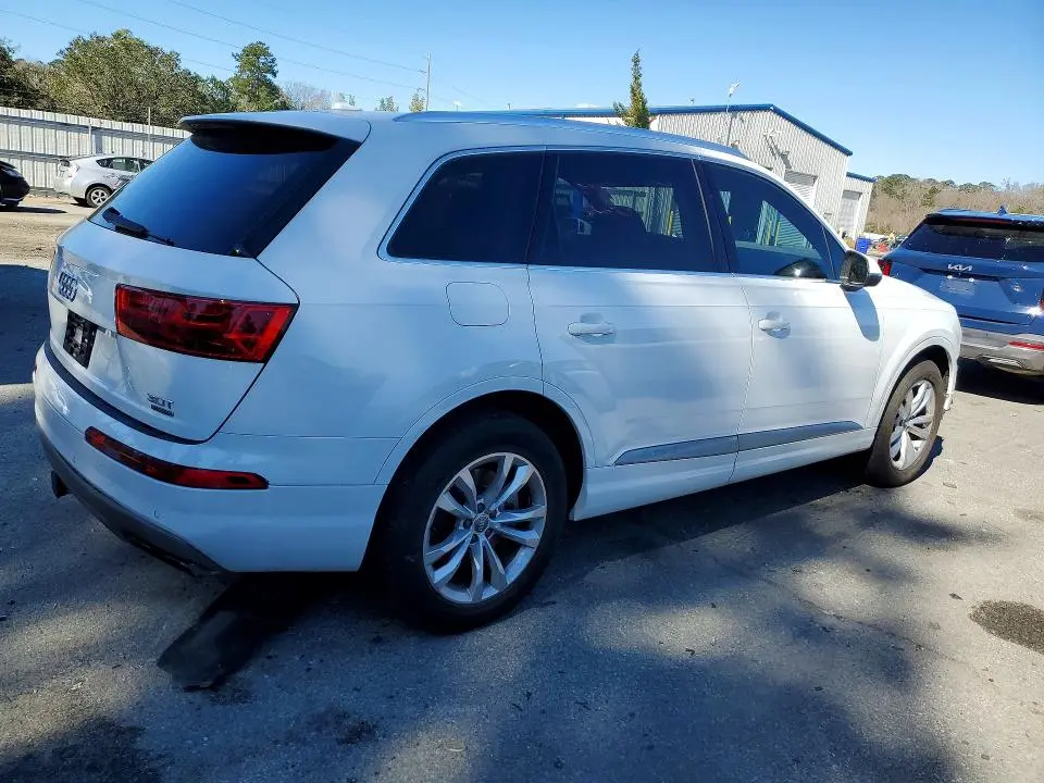 2017 AUDI Q7 PREMIUM PLUS  