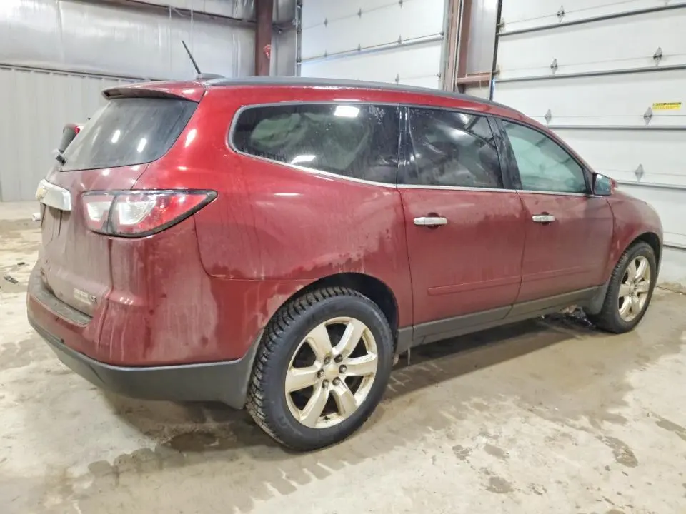 2017 CHEVROLET TRAVERSE LT  