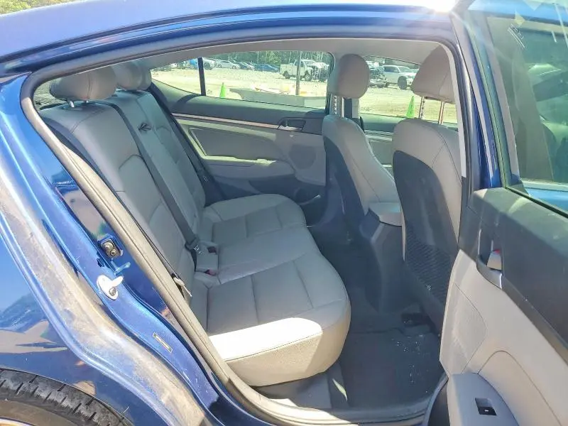 2017 HYUNDAI ELANTRA LIMITED  