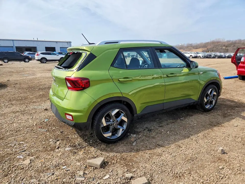 2023 HYUNDAI VENUE SEL  
