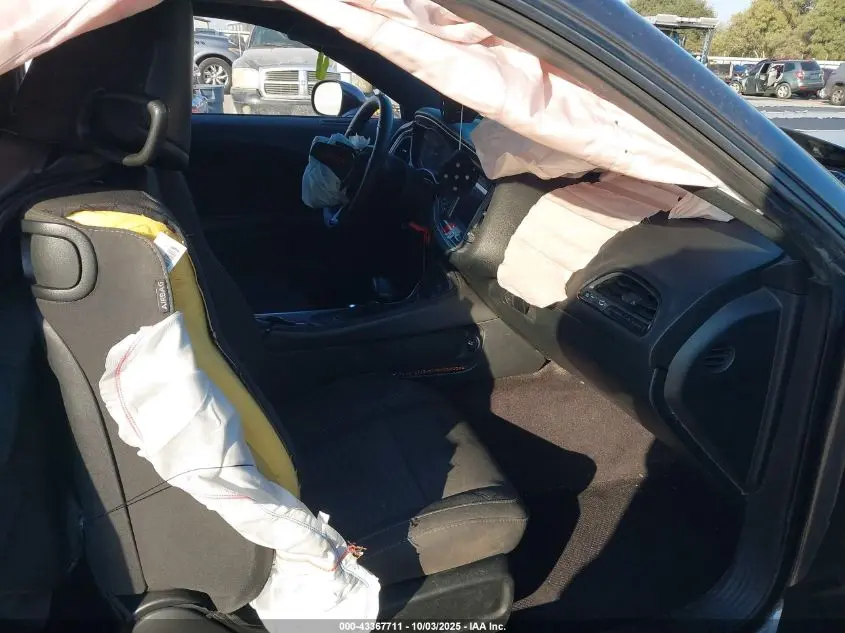 2019 DODGE CHALLENGER SXT