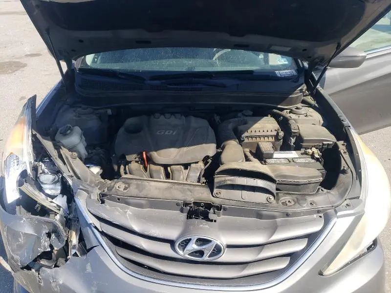 2012 HYUNDAI SONATA GLS  