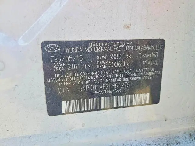 2015 HYUNDAI ELANTRA SE  