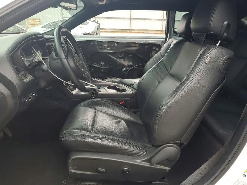 2015 DODGE CHALLENGER SXT  