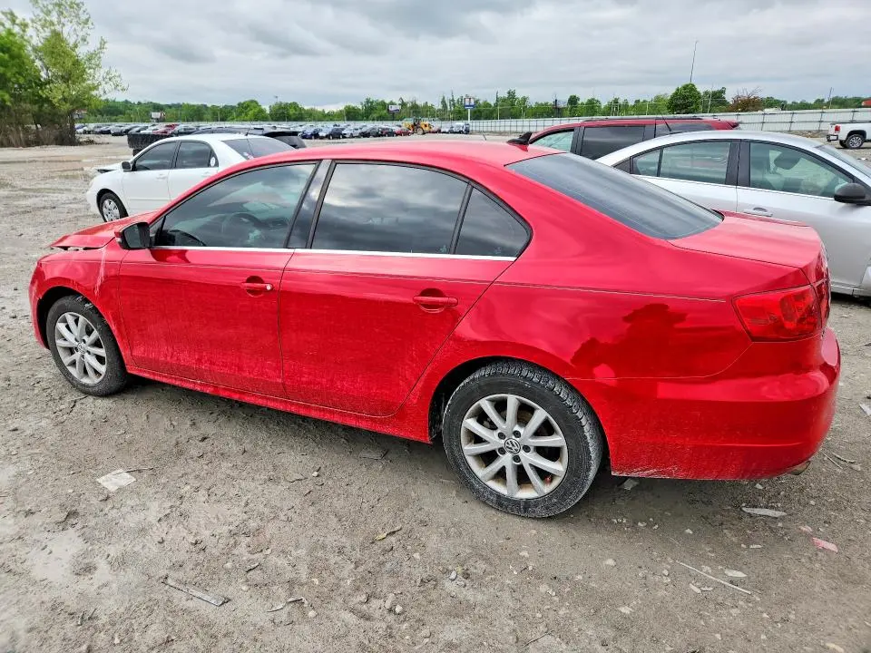 2013 VOLKSWAGEN JETTA SE  