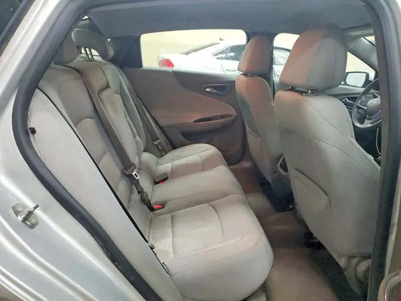 2017 CHEVROLET MALIBU LT  