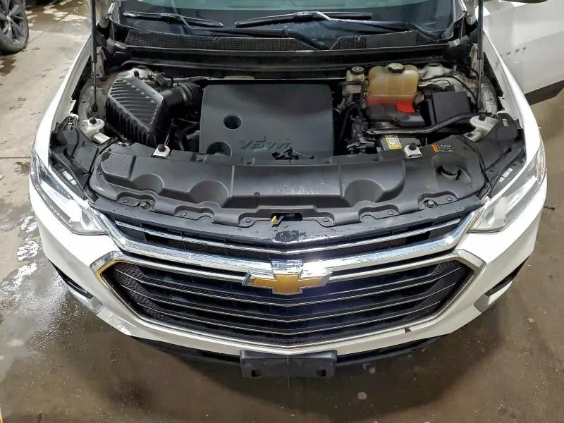 2020 CHEVROLET TRAVERSE LT  