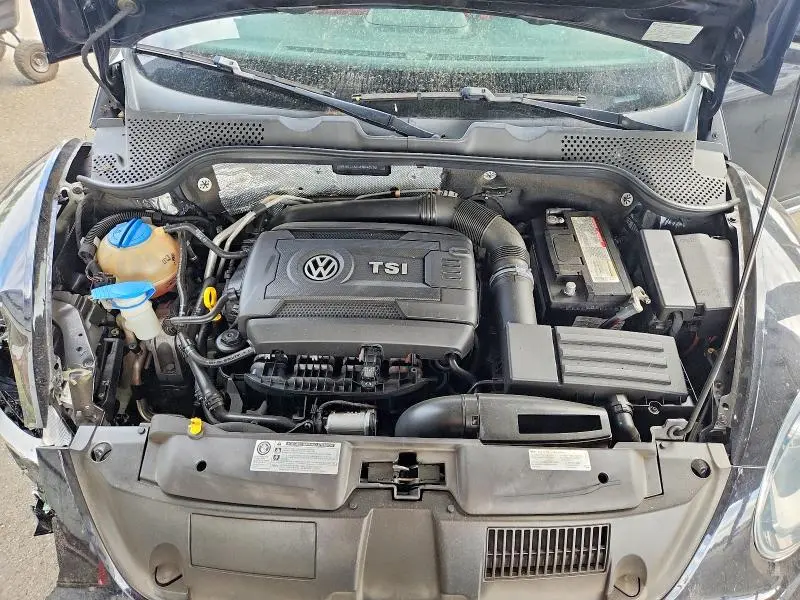 2014 VOLKSWAGEN BEETLE TURBO  
