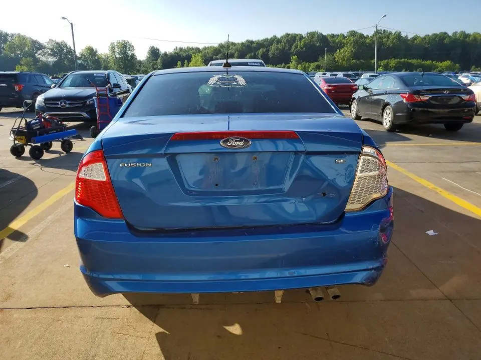 2011 FORD FUSION SE  