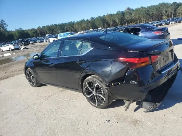 2023 NISSAN ALTIMA SR  