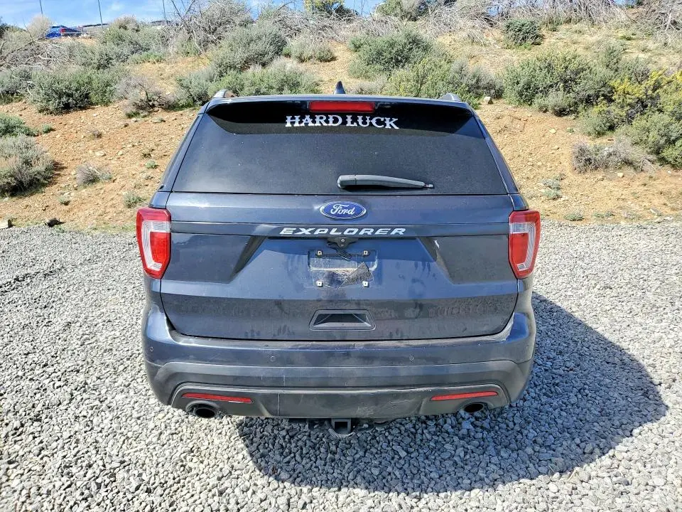 2017 FORD EXPLORER XLT  
