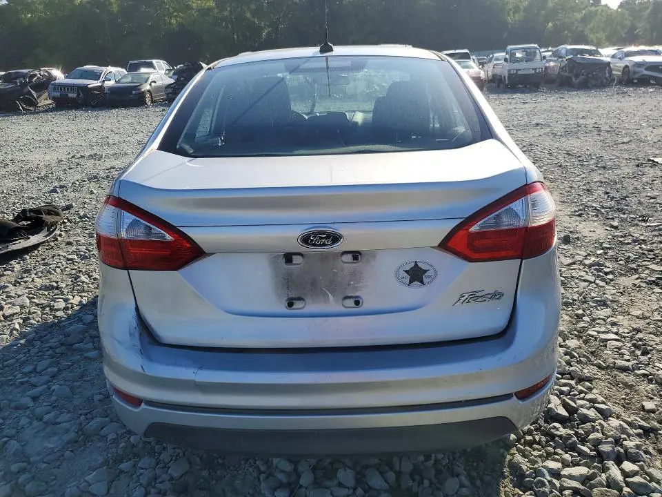 2015 FORD FIESTA S  
