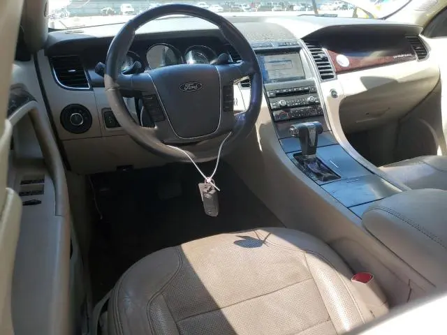 2011 FORD TAURUS LIMITED  