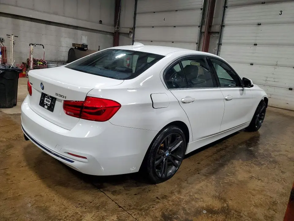 2018 BMW 330 XI  