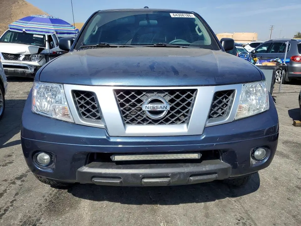 2017 NISSAN FRONTIER DESERT RUNNER  