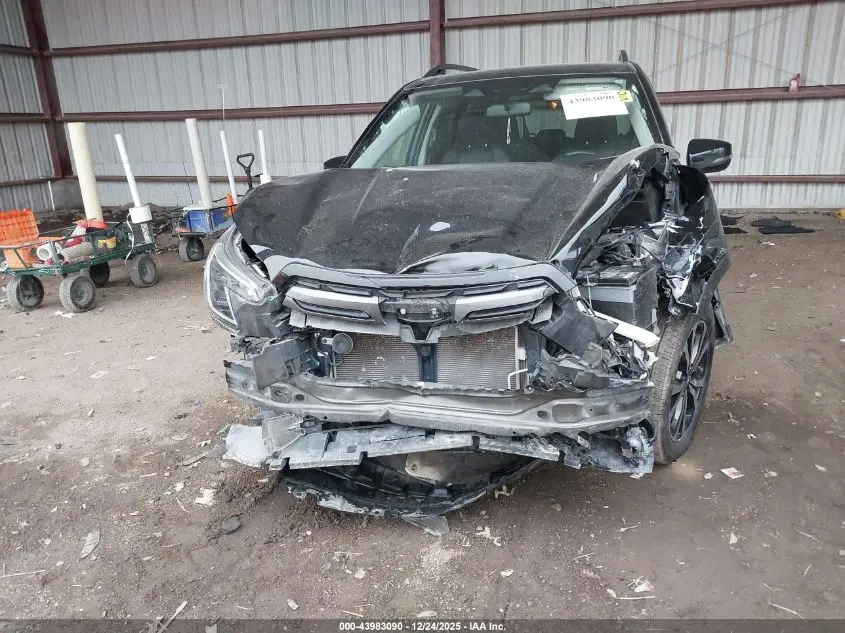 2023 SUBARU FORESTER LIMITED