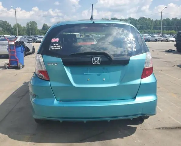 2013 HONDA FIT   