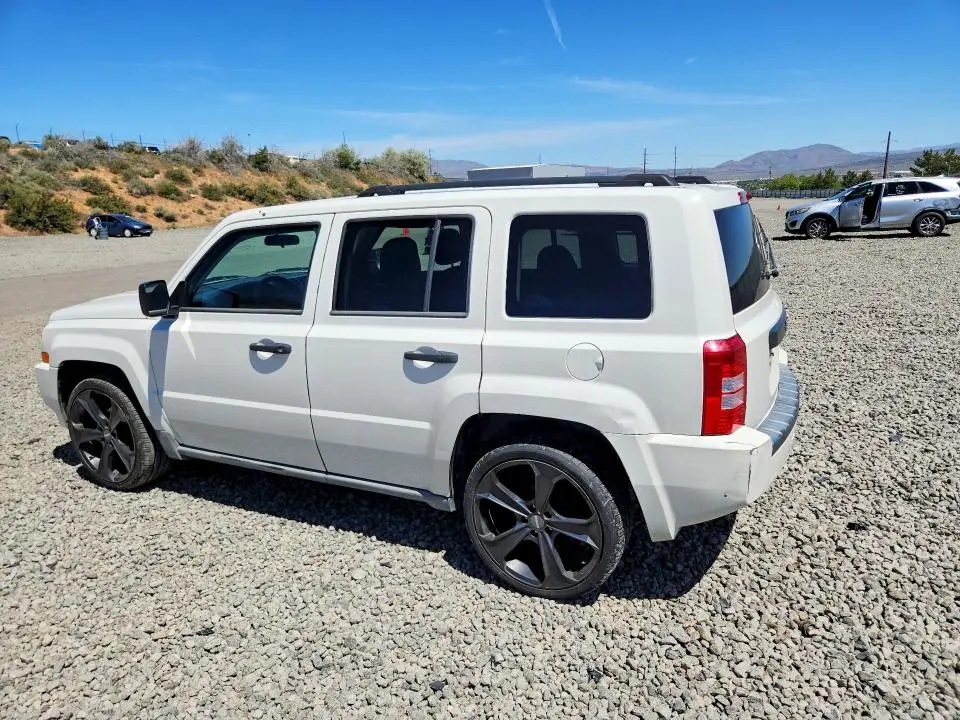2010 JEEP PATRIOT SPORT  