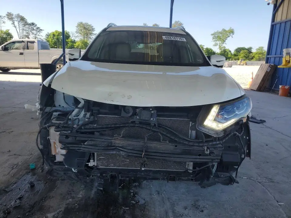 2017 NISSAN ROGUE SL  