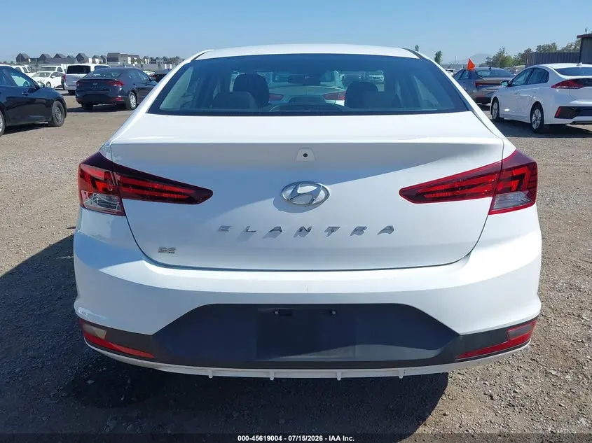 2020 HYUNDAI ELANTRA SE