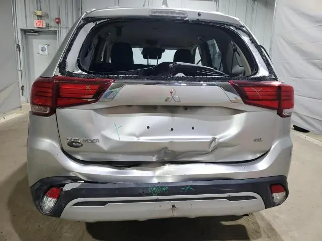 2020 MITSUBISHI OUTLANDER SE  