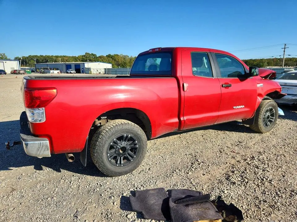 2013 TOYOTA TUNDRA DOUBLE CAB SR5  