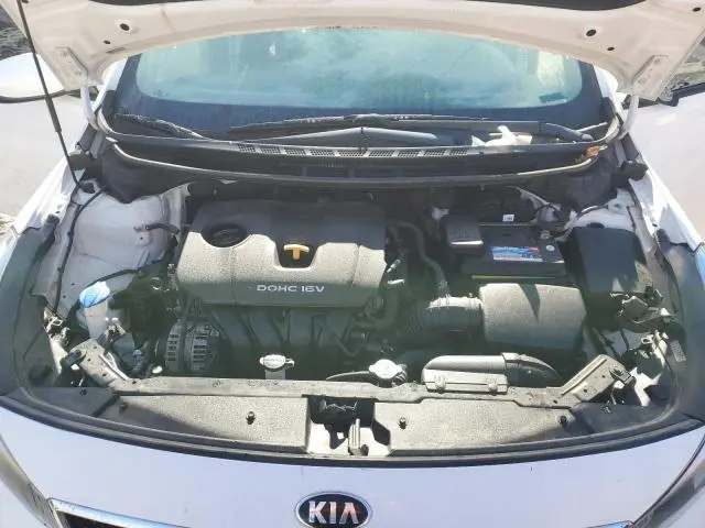 2018 KIA FORTE LX  