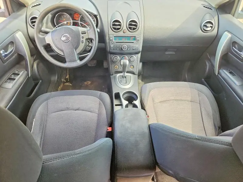 2010 NISSAN ROGUE S  