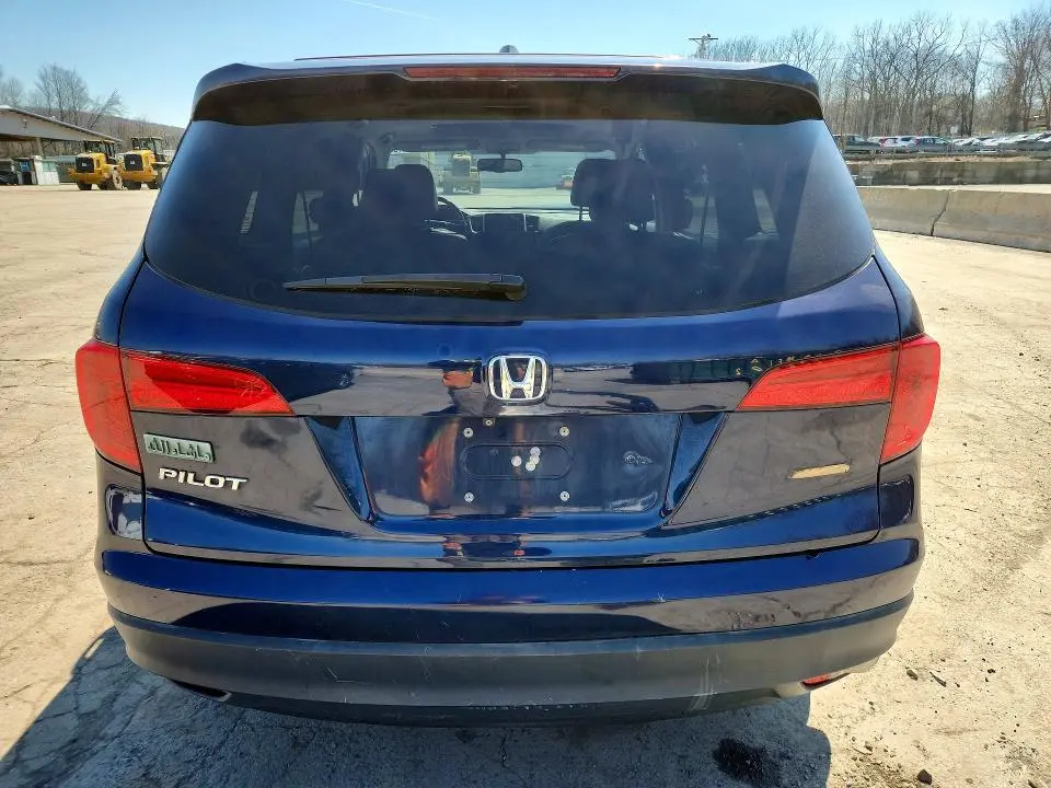 2016 HONDA PILOT EXLN  