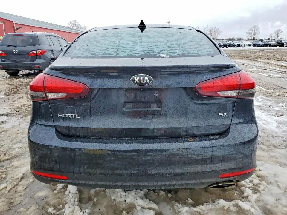 2017 KIA FORTE EX  