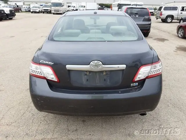2011 TOYOTA CAMRY HYBRID 