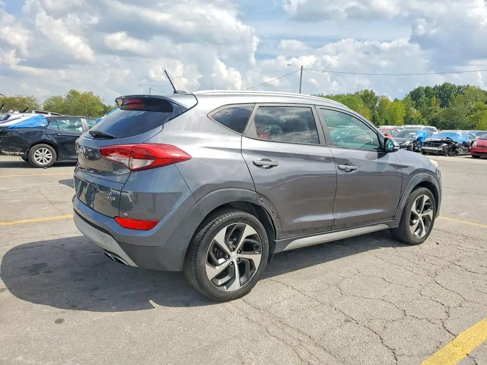 2017 HYUNDAI TUCSON SPORT  