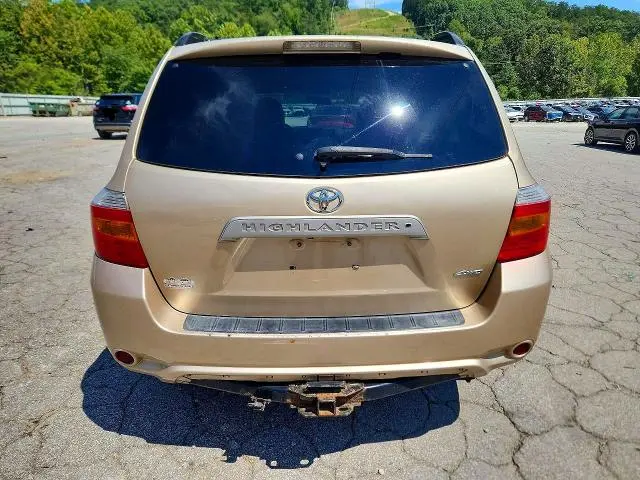 2010 TOYOTA HIGHLANDER SE  