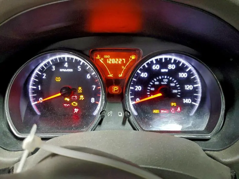 2013 NISSAN VERSA 1.6 S  