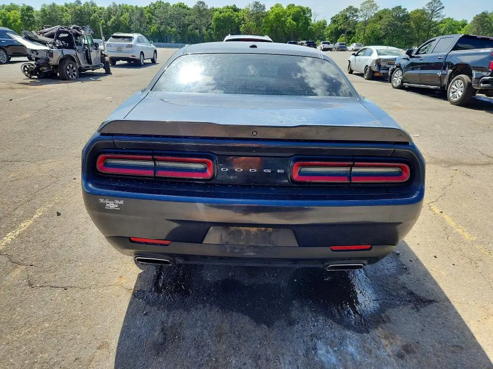 2019 DODGE CHALLENGER SXT  