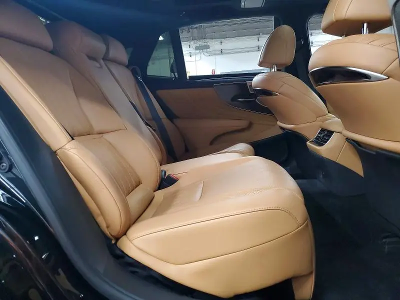2024 LEXUS LS 500  