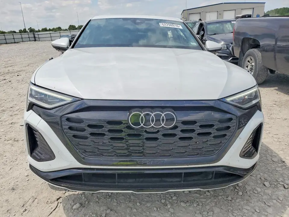 2024 AUDI Q8 E-TRON SPORTBACK PREMIUM PLUS  