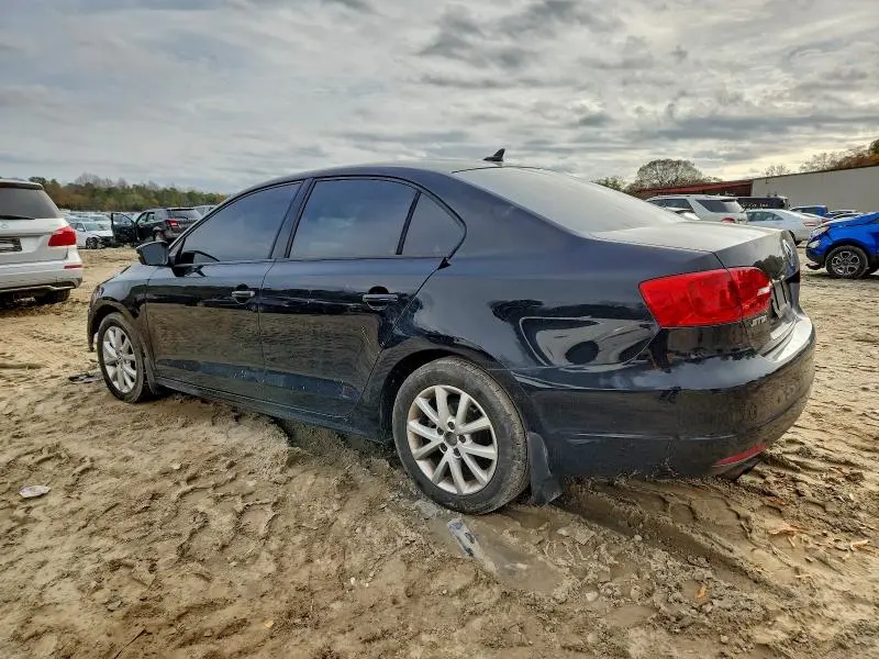 2012 VOLKSWAGEN JETTA SE  