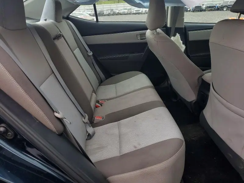 2017 TOYOTA COROLLA LE  