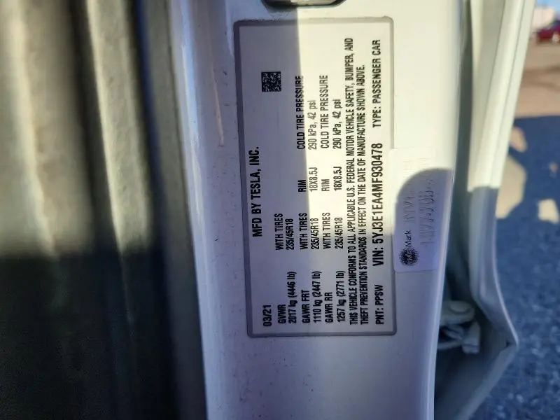 2021 TESLA MODEL 3   