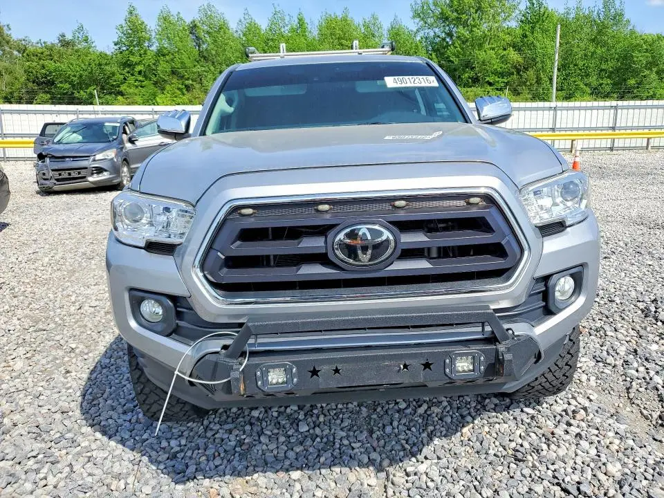 2021 TOYOTA TACOMA SR5 V6  