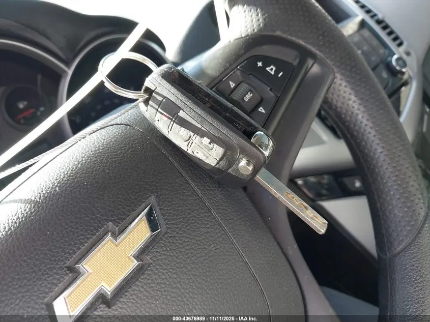 2012 CHEVROLET CRUZE LS