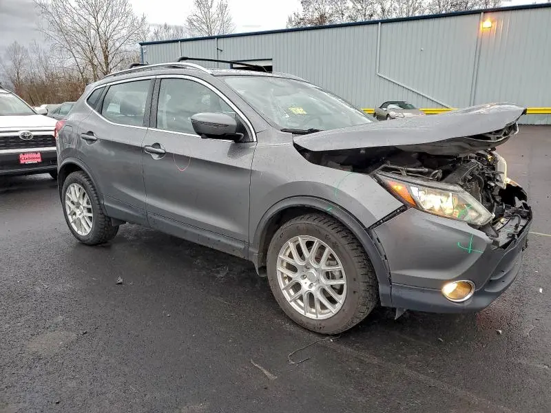 2017 NISSAN ROGUE SPORT S  