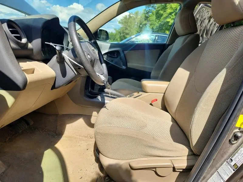 2012 TOYOTA RAV4 BASE  