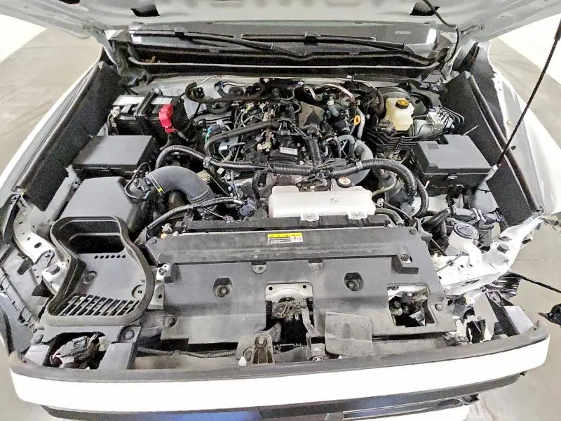 2024 TOYOTA TACOMA SR  